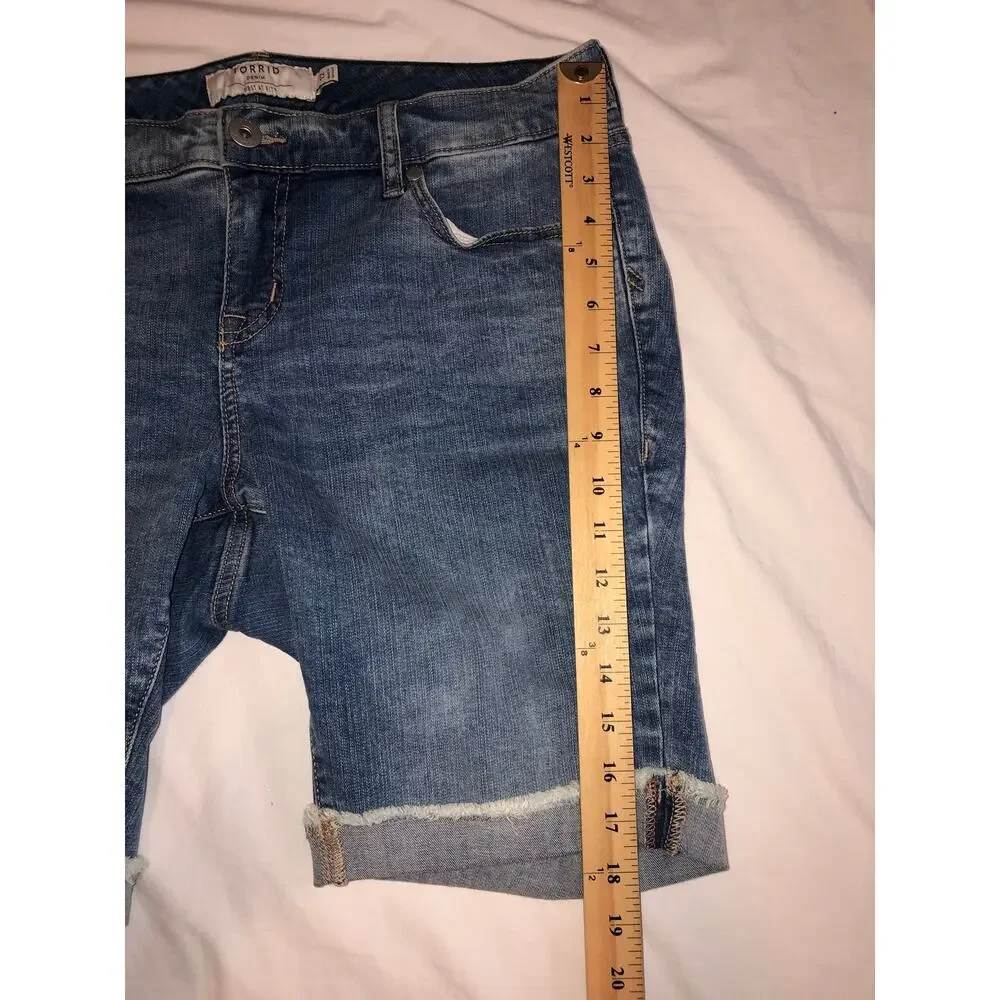 Jean Bermuda Shorts Jorts Size 12 Blue Stretch Denim Cuffed Torrid 9